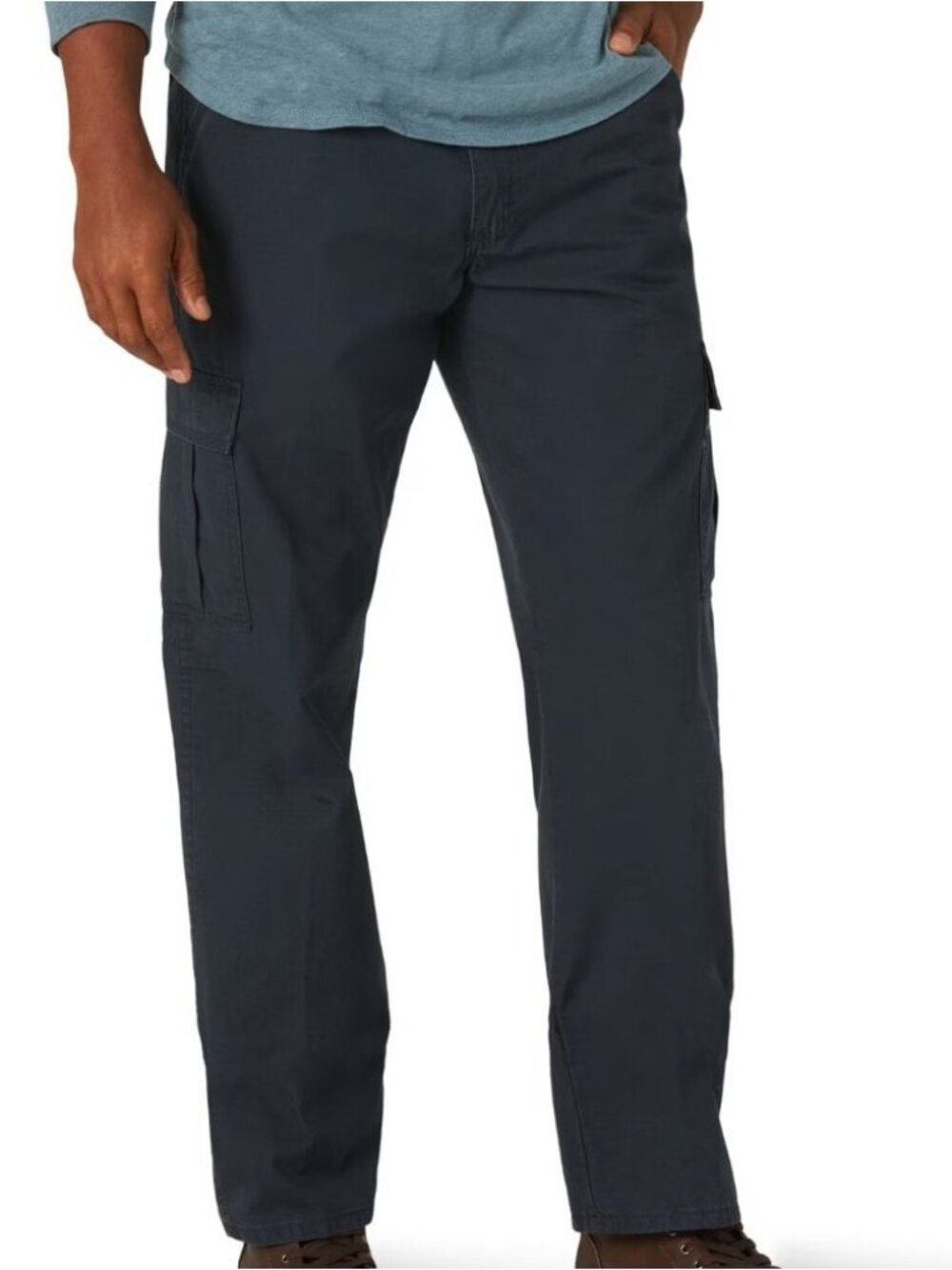 Wrangler Men's Relaxed Fit Cotton Navy Dust Navy Cargo Pants, size 36x32 NWT
